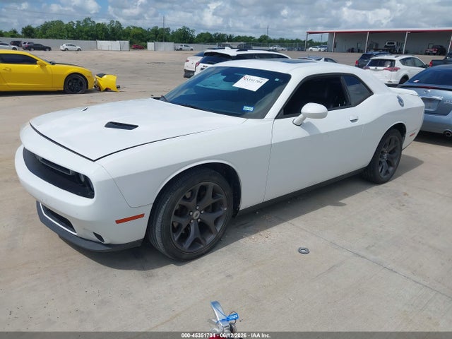 2C3CDZAG6JH258123 Dodge Challenger Sxt Plus