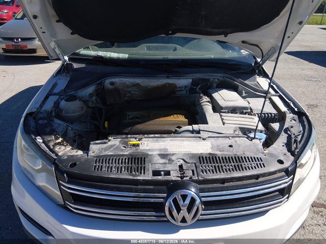 45351715 :رقم المزاد ، WVGBV7AX4GW529615 vin ، 2016 Volkswagen Tiguan Se مزاد بيع