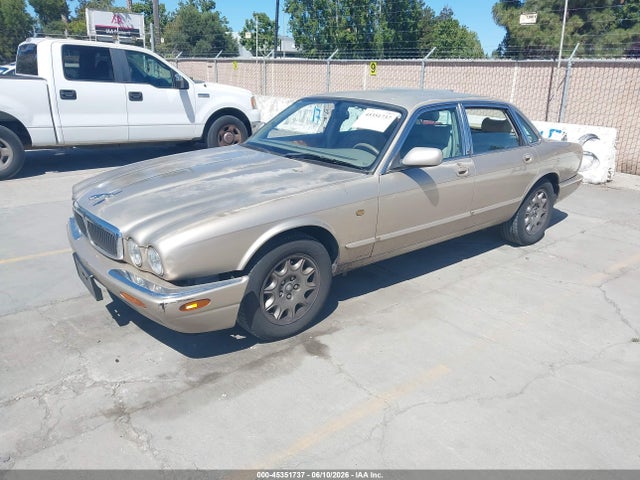 Продажа на аукционе авто 1999 Jaguar Xj8, vin: SAJHD1041XC875582, номер лота: 45351737