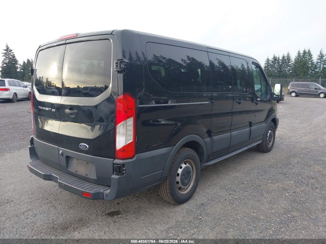 1FMZK1ZM0HKA98942 Ford Transit-150 Xl