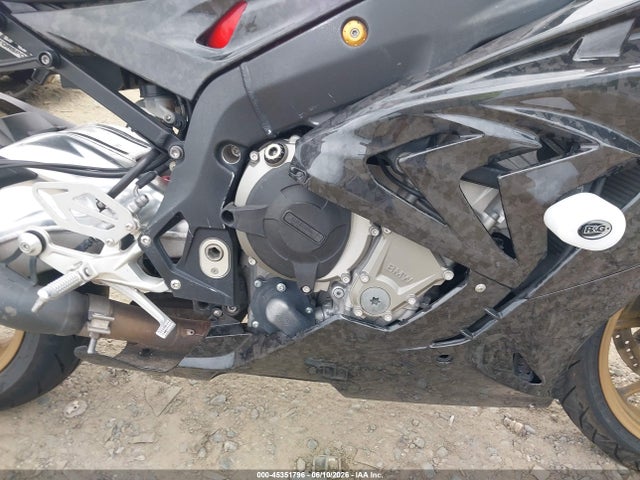 45351796 :رقم المزاد ، WB10D2108FZ351741 vin ، 2015 Bmw S 1000 Rr مزاد بيع