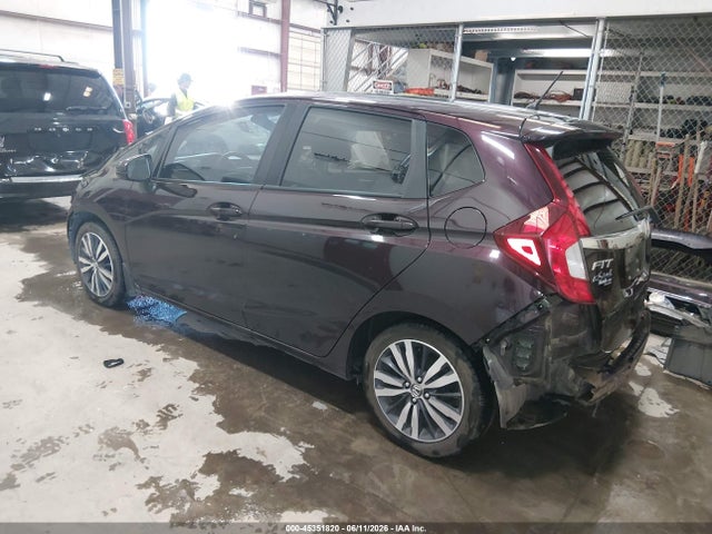 Honda FIT EX 2016 JHMGK5H75GS005828 Image 3