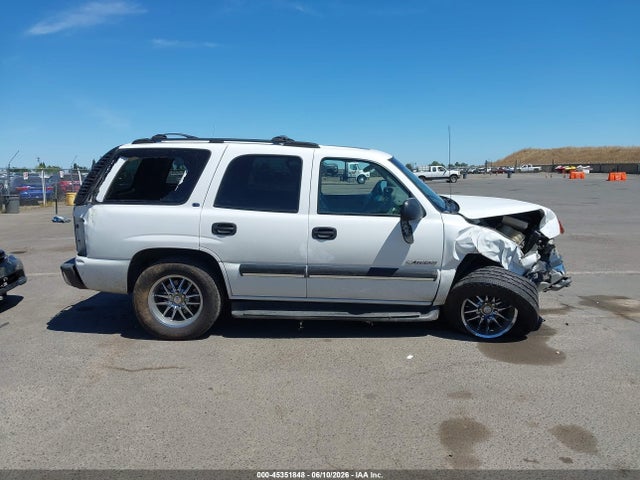 2001 Chevrolet Tahoe Ls მანქანა იყიდება აუქციონზე, vin: 1GNEK13T81R103814, აუქციონის ნომერი: 45351848