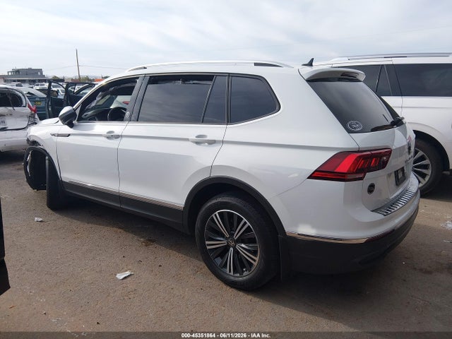Продажа на аукционе авто 2024 Volkswagen Tiguan 2.0t Wolfsburg Edition, vin: 3VVTB7AX1RM222103, номер лота: 45351864
