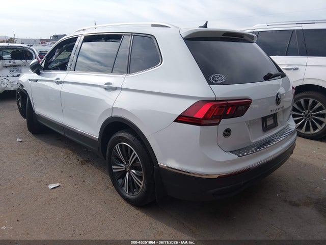2024 Volkswagen Tiguan 2.0t Wolfsburg Edition მანქანა იყიდება აუქციონზე, vin: 3VVTB7AX1RM222103, აუქციონის ნომერი: 45351864