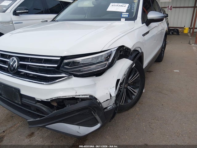 2024 Volkswagen Tiguan 2.0t Wolfsburg Edition მანქანა იყიდება აუქციონზე, vin: 3VVTB7AX1RM222103, აუქციონის ნომერი: 45351864
