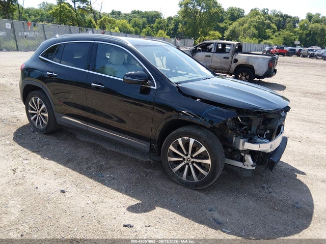 45351865 :رقم المزاد ، W1N4N4HB2NJ392909 vin ، 2022 Mercedes-benz Gla 250 4matic مزاد بيع