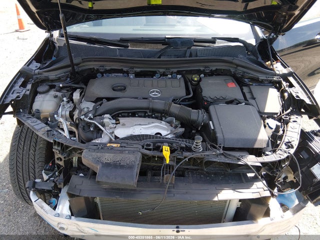 45351865 :رقم المزاد ، W1N4N4HB2NJ392909 vin ، 2022 Mercedes-benz Gla 250 4matic مزاد بيع