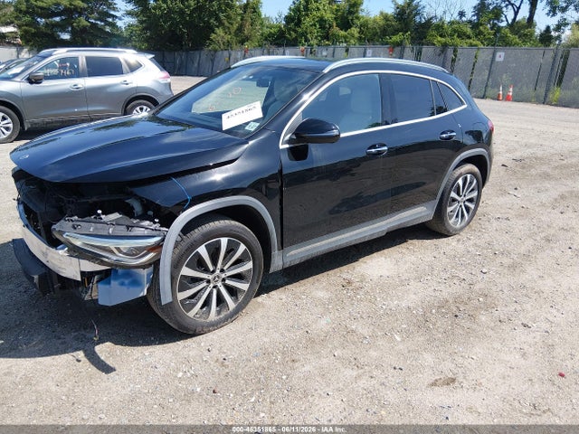 45351865 :رقم المزاد ، W1N4N4HB2NJ392909 vin ، 2022 Mercedes-benz Gla 250 4matic مزاد بيع