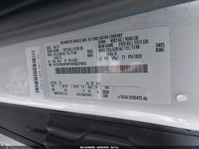 Ford Transit-250 Cutaway 2017 1FDYR5PM7HKB27953 Image 9