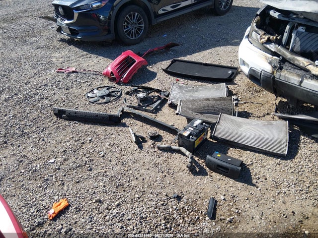 Продаж на аукціоні авто 2015 Volkswagen Golf Gti 2.0t S 4-door, vin: 3VW4T7AU2FM039825, номер лоту: 45351880