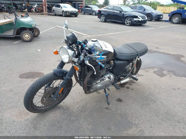 2013 Triumph Motorcycle Bonneville T100 მანქანა იყიდება აუქციონზე, vin: SMT910K18DT562034, აუქციონის ნომერი: 45351920
