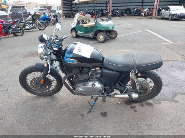 2013 Triumph Motorcycle Bonneville T100 მანქანა იყიდება აუქციონზე, vin: SMT910K18DT562034, აუქციონის ნომერი: 45351920