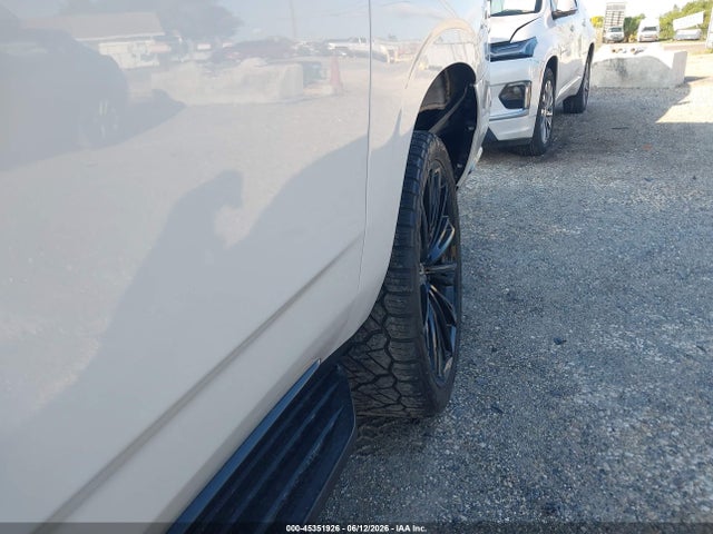 Продажа на аукционе авто 2023 Cadillac Escalade Esv 4wd Sport, vin: 1GYS4NKL3PR194055, номер лота: 45351926