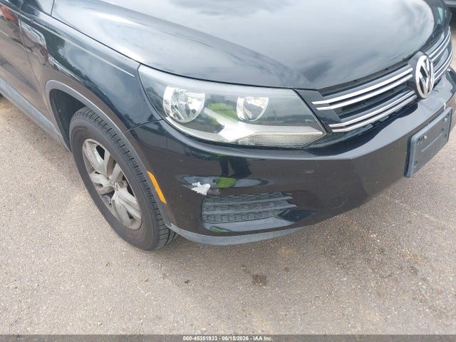 2013 Volkswagen Tiguan S მანქანა იყიდება აუქციონზე, vin: WVGBV3AXXDW626354, აუქციონის ნომერი: 45351933