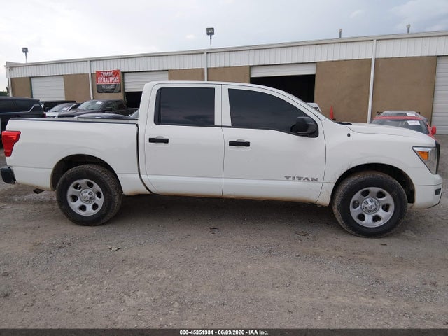1N6AA1EC1MN525598 Nissan Titan S 4x4