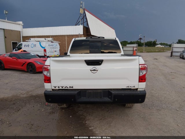 1N6AA1EC1MN525598 Nissan Titan S 4x4