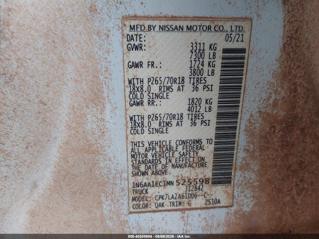 1N6AA1EC1MN525598 Nissan Titan S 4x4