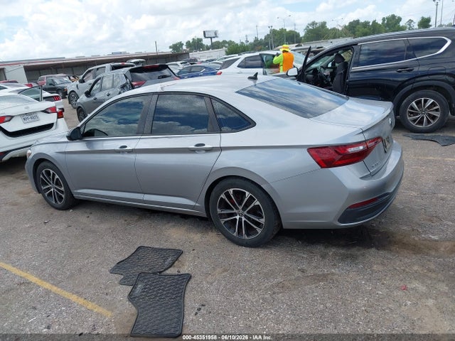 2022 Volkswagen Jetta 1.5t Sport მანქანა იყიდება აუქციონზე, vin: 3VWBM7BU0NM018666, აუქციონის ნომერი: 45351958