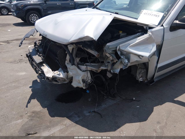 Продаж на аукціоні авто 2005 Jeep Grand Cherokee Laredo, vin: 1J4GR48K45C680728, номер лоту: 45351985