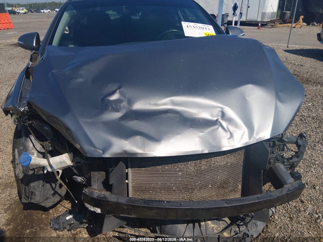 45352023 :رقم المزاد ، 5NPD84LF3JH358831 vin ، 2018 Hyundai Elantra Limited مزاد بيع