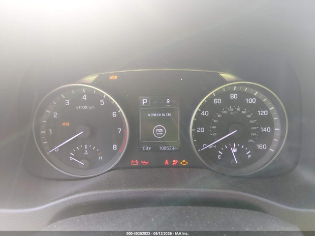 45352023 :رقم المزاد ، 5NPD84LF3JH358831 vin ، 2018 Hyundai Elantra Limited مزاد بيع