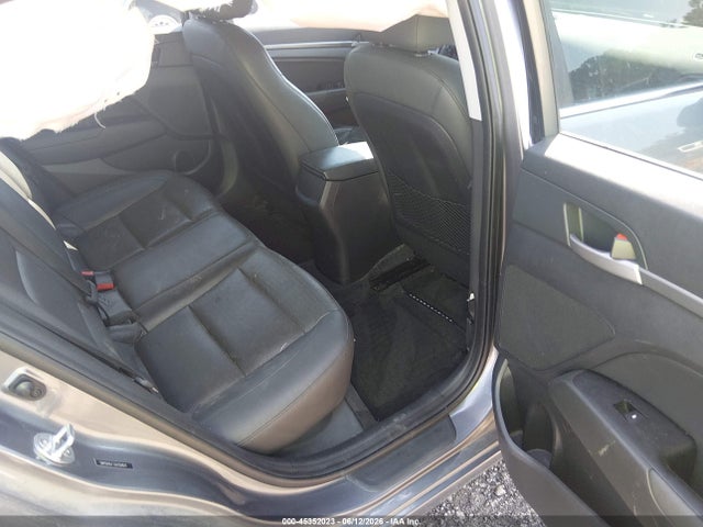 45352023 :رقم المزاد ، 5NPD84LF3JH358831 vin ، 2018 Hyundai Elantra Limited مزاد بيع