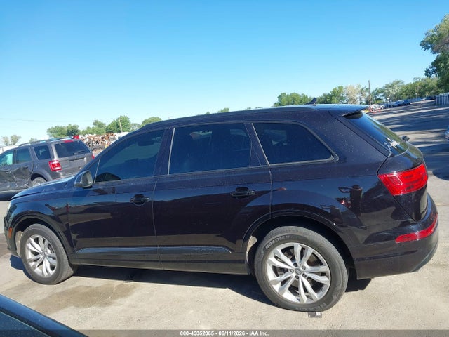 Audi Q7 3.0t Premium 2018 WA1LAAF74JD041739 Image 14