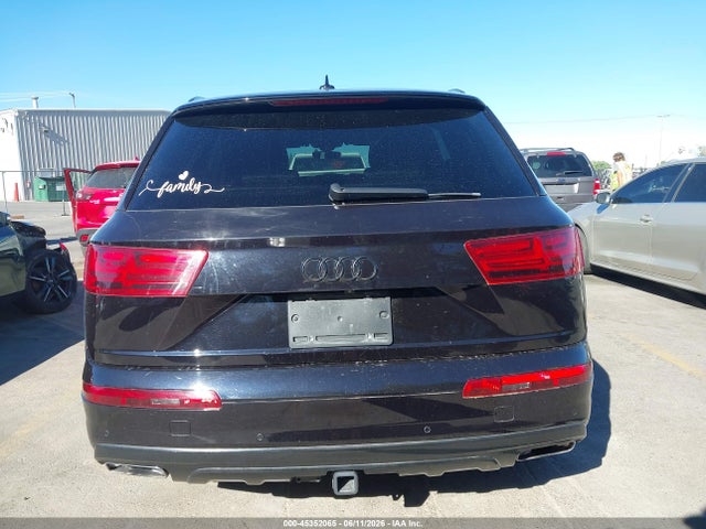 Audi Q7 3.0t Premium 2018 WA1LAAF74JD041739 Image 16
