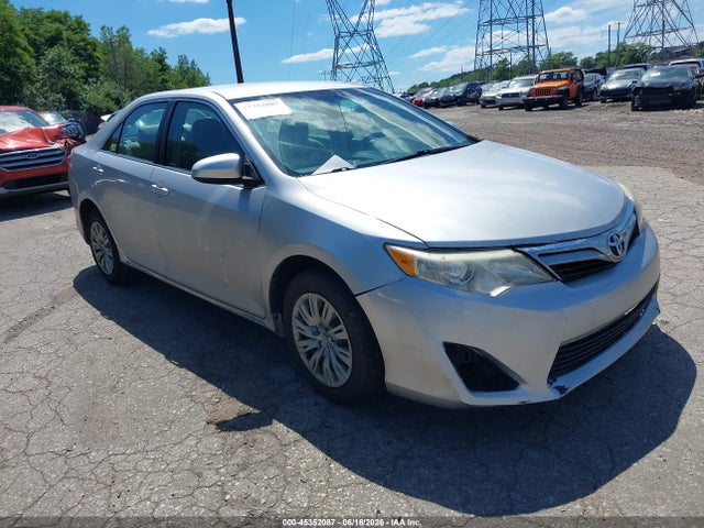 Продажа на аукционе авто 2014 Toyota Camry Le, vin: 4T1BF1FKXEU404652, номер лота: 45352087