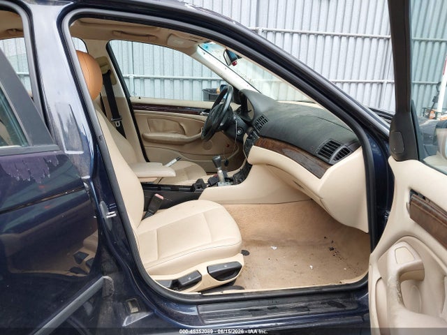 Aukcja sprzedaży 2005 Bmw 325xi, vin: WBAEU33405PF63641, numer aukcji: 45352089