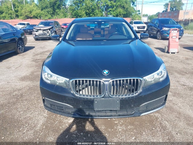 2019 Bmw 740i Xdrive მანქანა იყიდება აუქციონზე, vin: WBA7E4C51KGV28409, აუქციონის ნომერი: 45352127
