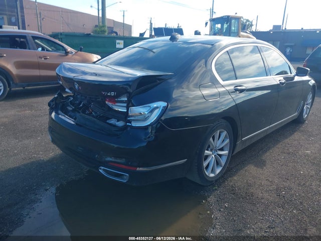 2019 Bmw 740i Xdrive მანქანა იყიდება აუქციონზე, vin: WBA7E4C51KGV28409, აუქციონის ნომერი: 45352127
