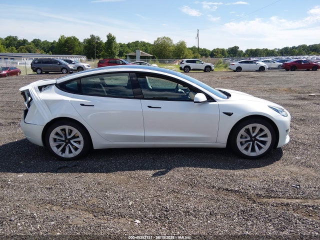 Tesla Model 3 Rear-wheel Drive 2023 5YJ3E1EA6PF495323 Image 13