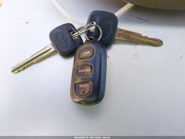 Продажа на аукционе авто 2003 Toyota Camry Le, vin: 4T1BE32K43U173135, номер лота: 45352178