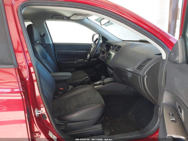 JA4AP3AW4JZ036429 Mitsubishi Outlander Sport 2.4 Se