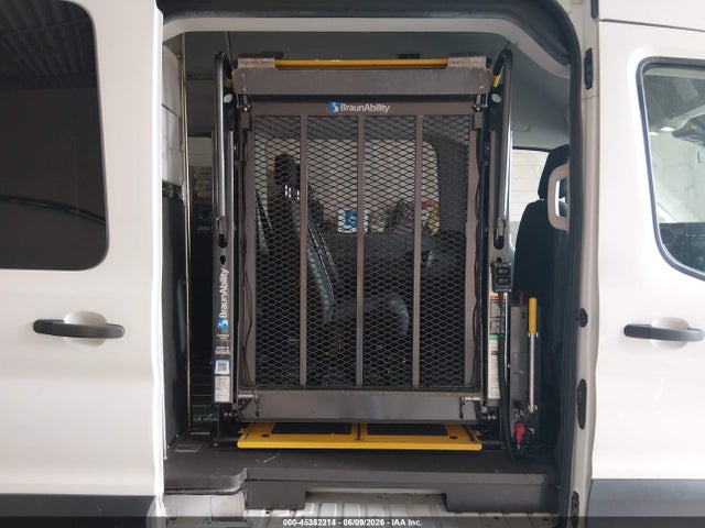 1FBAX2X81PKA75199 Ford Transit-350 Passenger Van Xl