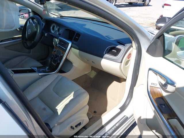 Aukcja sprzedaży 2012 Volvo S60 T5, vin: YV1622FS1C2114584, numer aukcji: 45352294