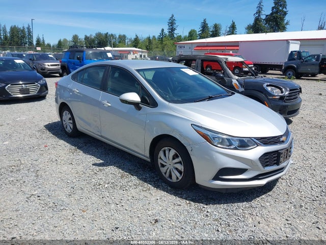 2017 Chevrolet Cruze Ls Auto მანქანა იყიდება აუქციონზე, vin: 1G1BC5SM7H7163558, აუქციონის ნომერი: 45352306
