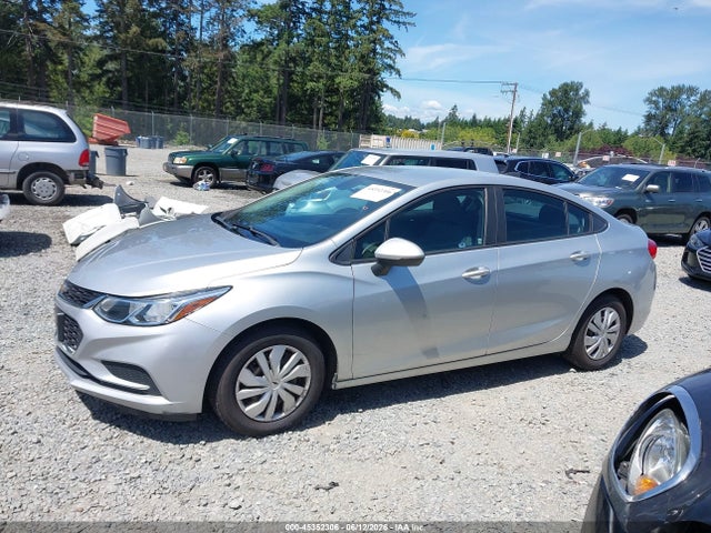 2017 Chevrolet Cruze Ls Auto მანქანა იყიდება აუქციონზე, vin: 1G1BC5SM7H7163558, აუქციონის ნომერი: 45352306