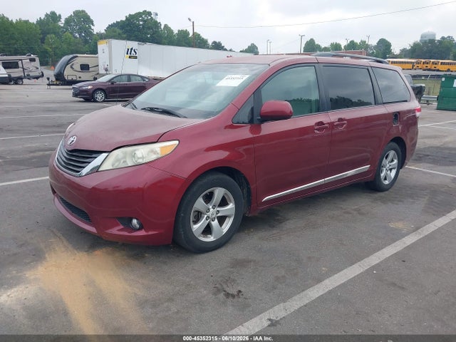 2011 Toyota Sienna Le V6 მანქანა იყიდება აუქციონზე, vin: 5TDKK3DC6BS143057, აუქციონის ნომერი: 45352315