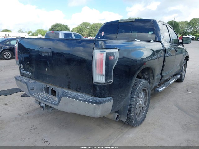 Продажа на аукционе авто 2012 Toyota Tundra Grade 4.6l V8, vin: 5TFRM5F1XCX040610, номер лота: 45352325