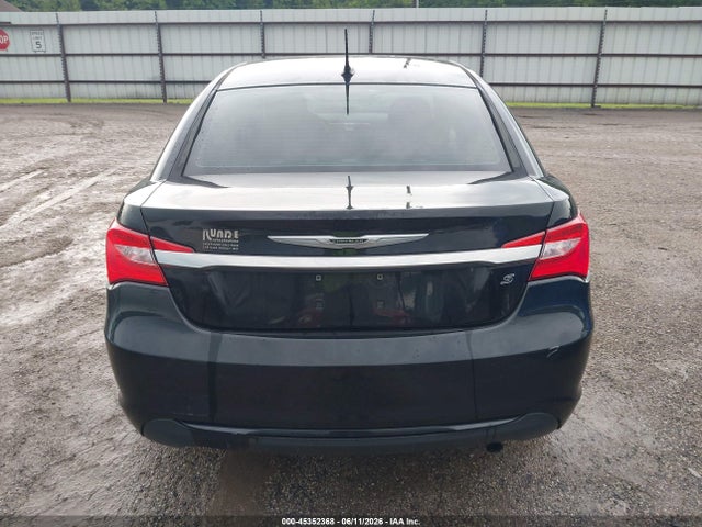 2013 Chrysler 200 Touring მანქანა იყიდება აუქციონზე, vin: 1C3CCBBB1DN699702, აუქციონის ნომერი: 45352368