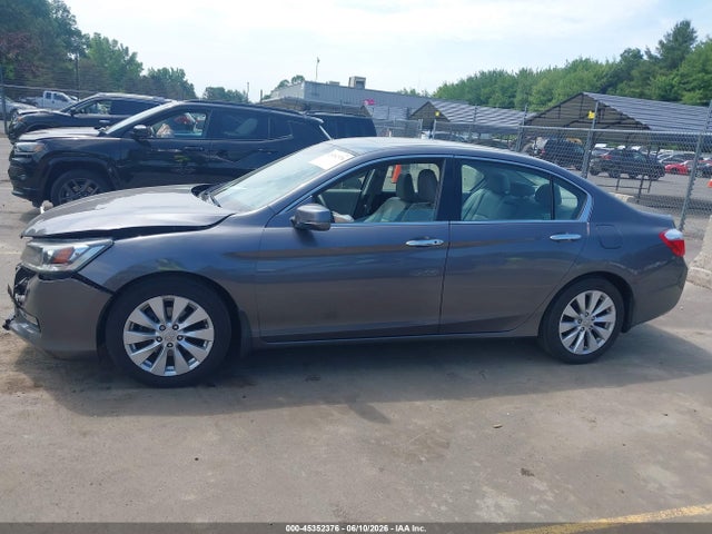 45352376 :رقم المزاد ، 1HGCR3F80DA003242 vin ، 2013 Honda Accord Ex-l V-6 مزاد بيع