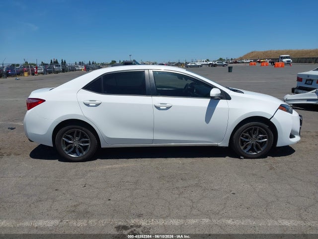 Toyota COROLLA LE 2019 5YFBURHE7KP888384 Image 13