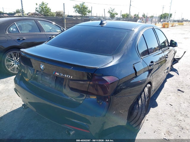 BMW 340i 2018 WBA8B3C55JK385077 Image 4
