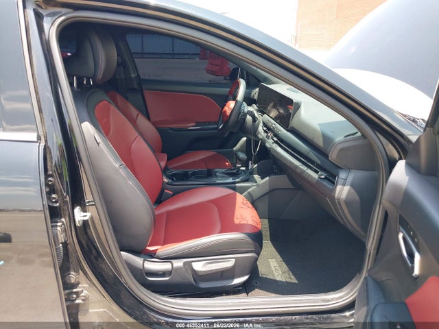 2025 Kia K4 Gt-line მანქანა იყიდება აუქციონზე, vin: 3KPFW4DE7SE079523, აუქციონის ნომერი: 45352411