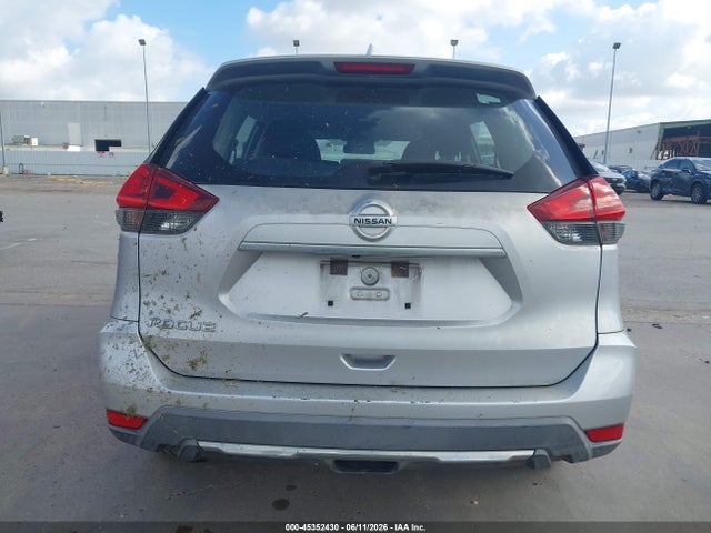 Nissan ROGUE S 2017 KNMAT2MT2HP558026 Image 16