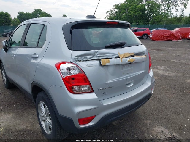 2018 Chevrolet Trax Ls მანქანა იყიდება აუქციონზე, vin: 3GNCJNSB6JL167335, აუქციონის ნომერი: 45352449