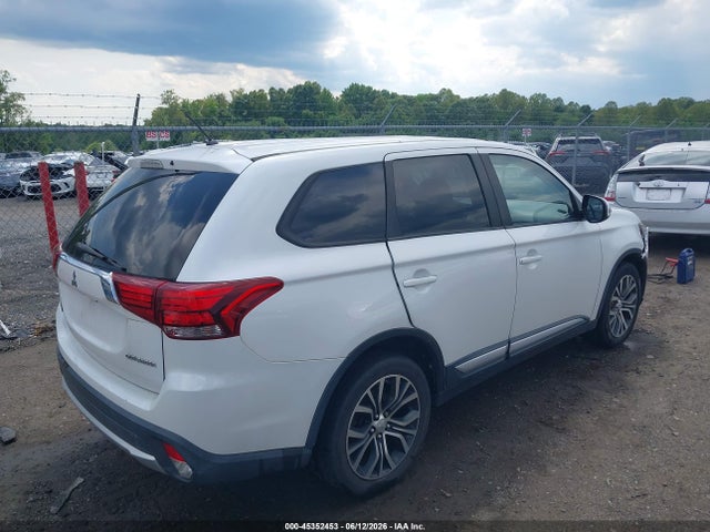 Mitsubishi Outlander Se 2016 JA4AZ3A37GZ012330 Image 4